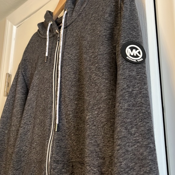 Michael Kors Sweater only Used couple times. Is In Excellent Condition. - Picture 2 of 4